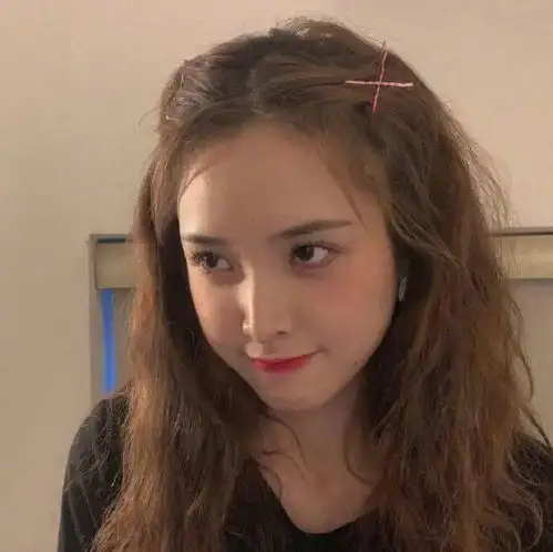 一秒换上的女生头像