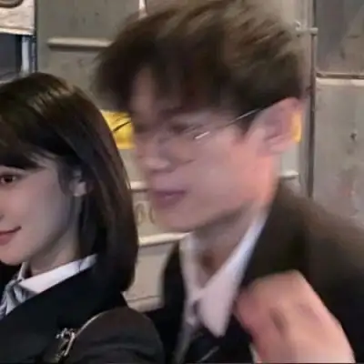 ins风情侣头像