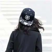 长头发戴帽子背影头像微信头像图片大全