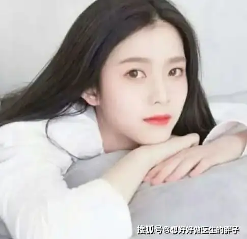 女生不想变阿姨,常吃4物,排出体内毒素,给子宫洗个澡