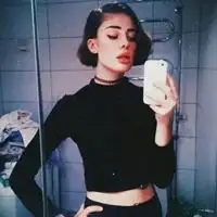 蓝色系欧美女生头像好看的蓝色调欧美女头