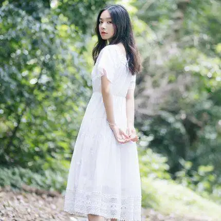 这八款森系白色连衣裙,简直太美了