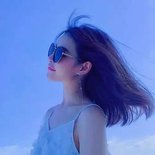 女生头像蓝色系女生头像