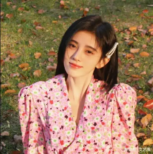 女网红花6万整成鞠婧祎,晒整容前后对比照,网友原来的你好看