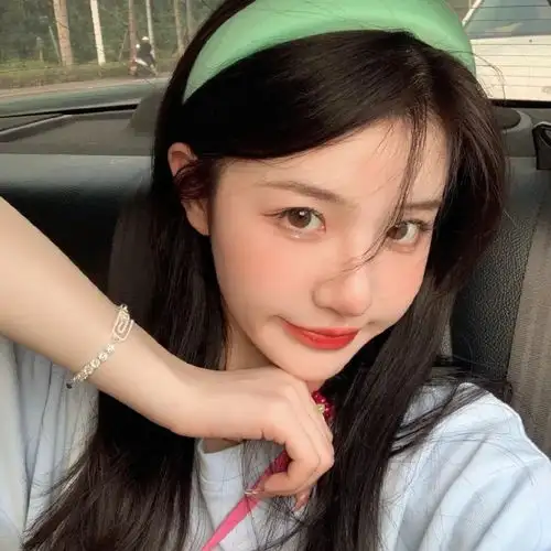 女生头像今日份快乐
