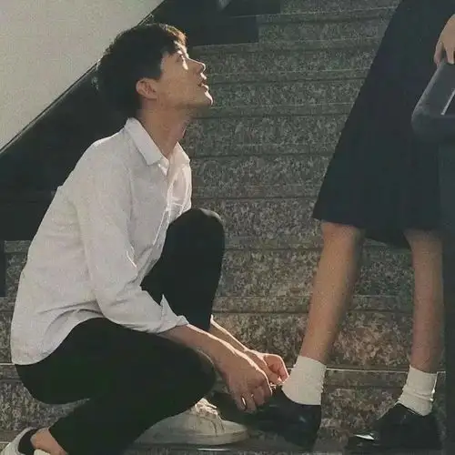 头像丨我保持年轻的秘诀谎报年龄