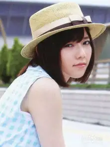 韩系女生清纯短发,扮嫩法宝呀